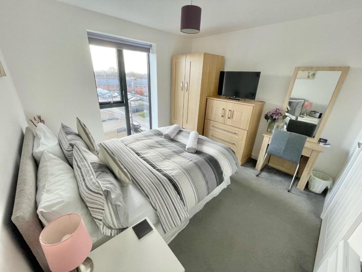 Manchester Escape - Private Room & Bathroom Near Etihad And Coop Arena - Free Secure Parking מראה חיצוני תמונה